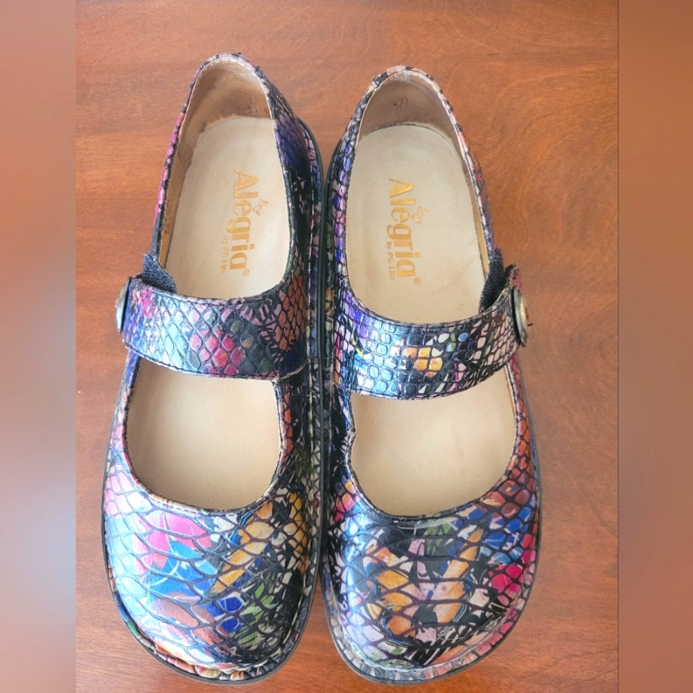 Alegria Paloma Mary Jane's with brand new insoles, 37, multi-colored